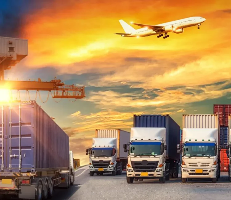 What-is-the-Difference-Between-a-Courier-Service-and-a-Logistics-Service-2048x1024